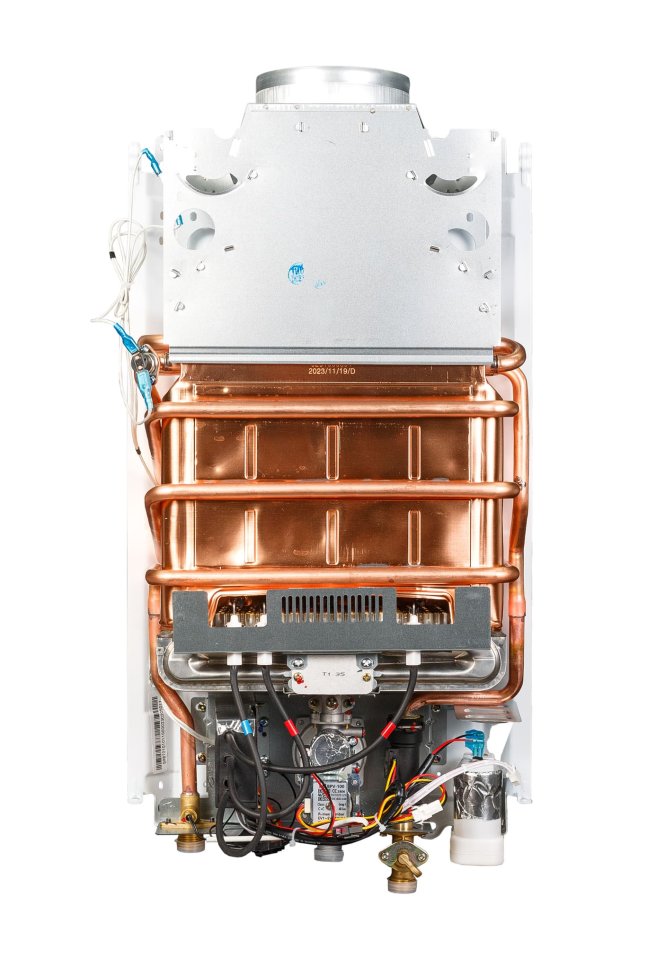 Проточный газовый водонагреватель Kotitonttu Suari S12 EM (24 кВт)